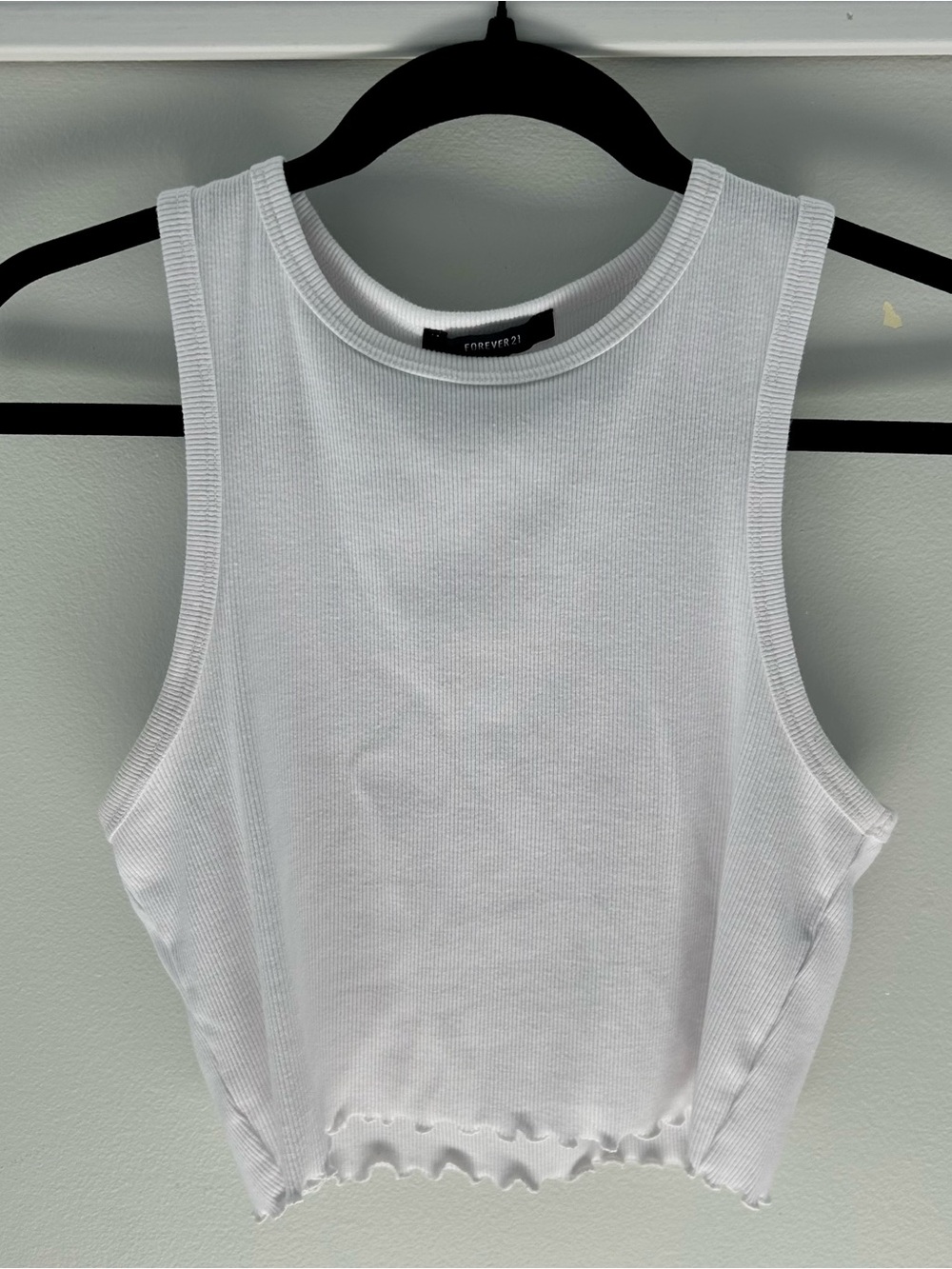 Forever 21 White Ribbed Lettuce-Hem Crop Tank